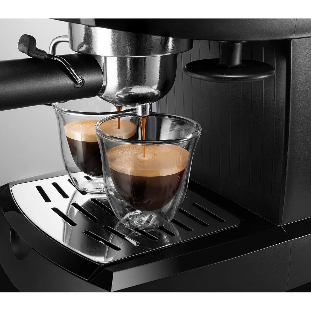 Pump Espresso Machine Black Stainless O40770