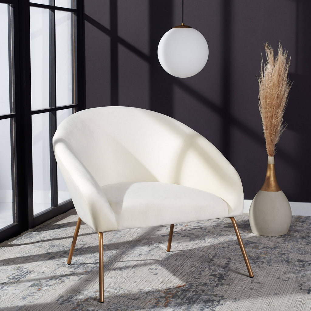 Cream Velvet Accent Chair O4388