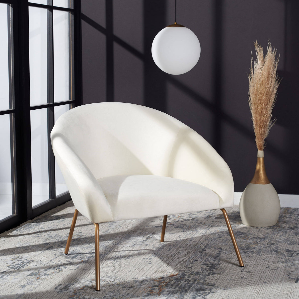 Cream Velvet Accent Chair O4388
