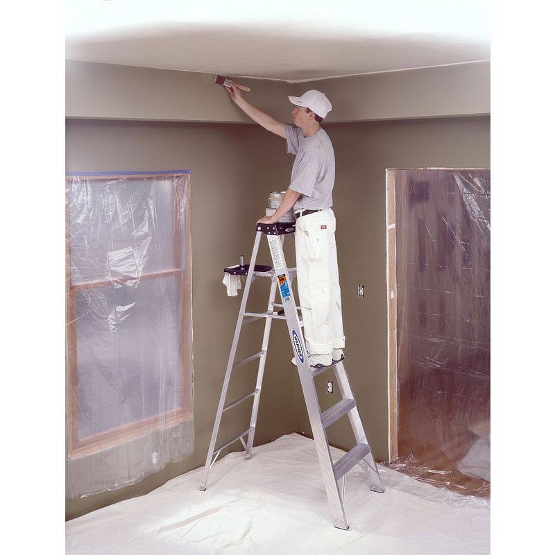 3 ft Aluminum Stepladder, 300 lb Capacity B923164