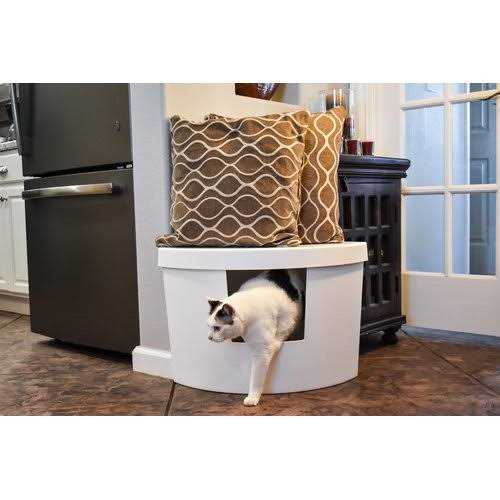 Plastic Enclosed Litter Box N426