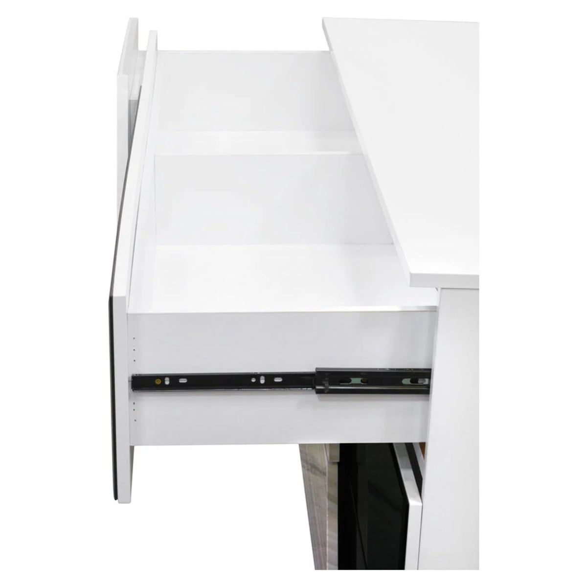 3-Drawer Poplar Wood Dresser F472
