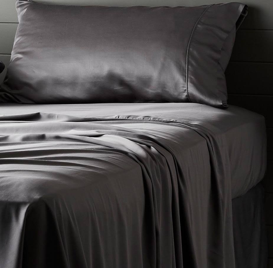 Queen Rose Fitted Sheet G253814
