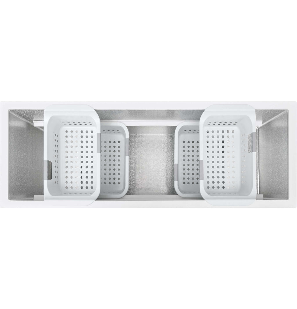White 65 Inch Chest Freezer Y400406