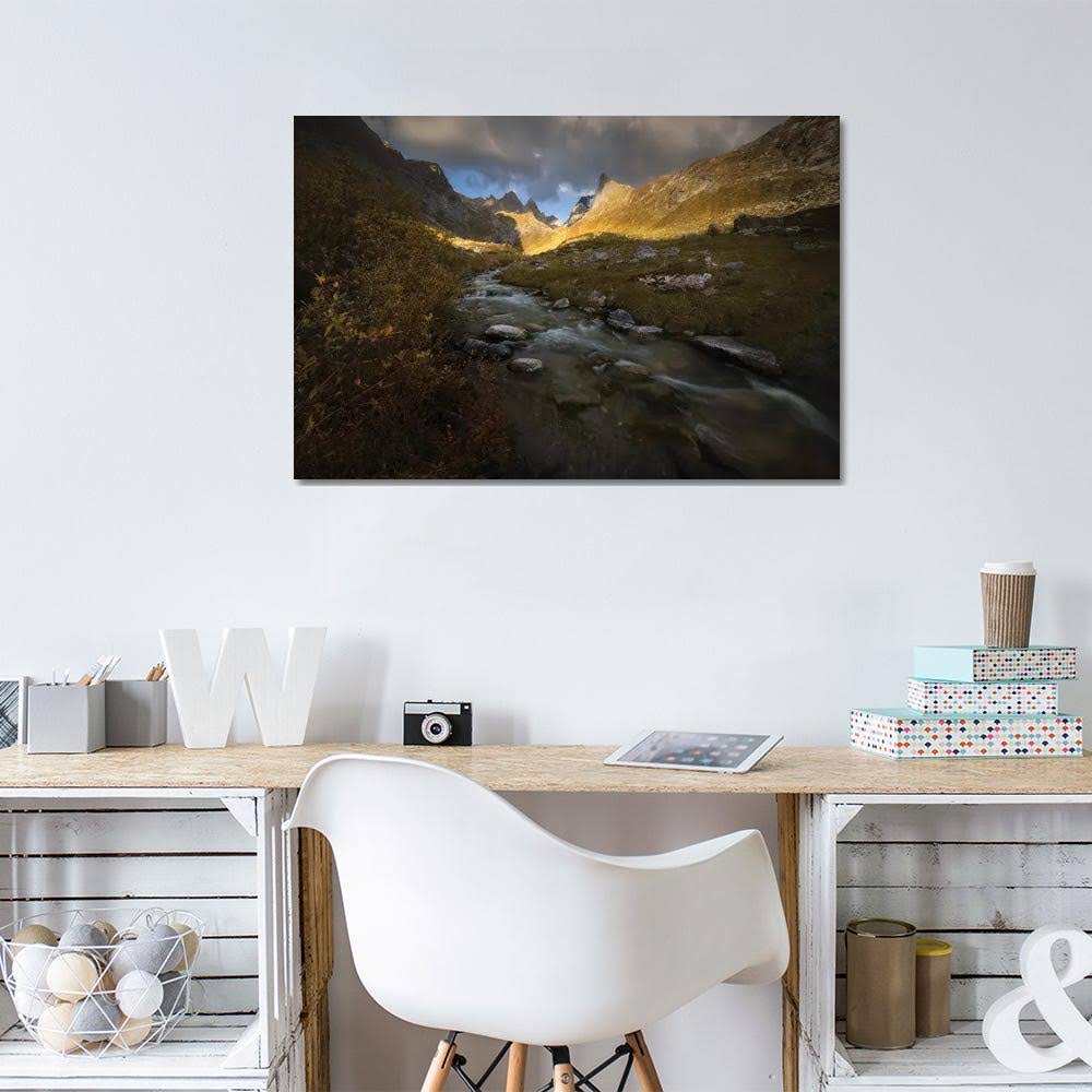 Canvas Art Print P904920