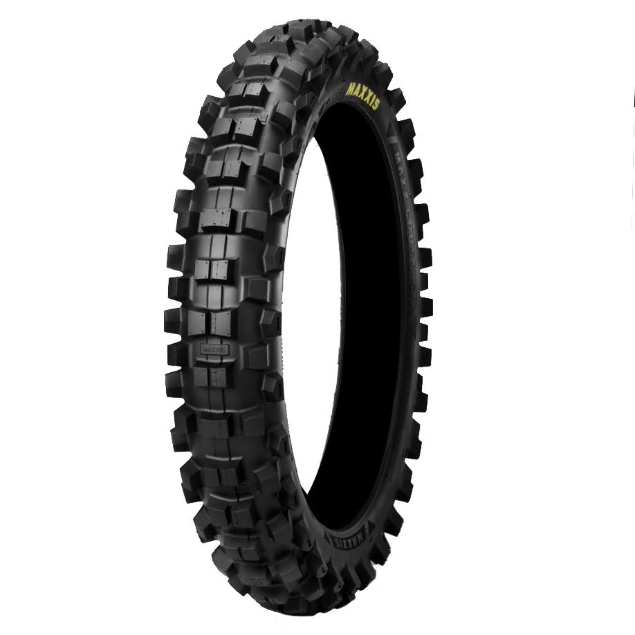 110/100-18 Raised White Letters Tire Y772