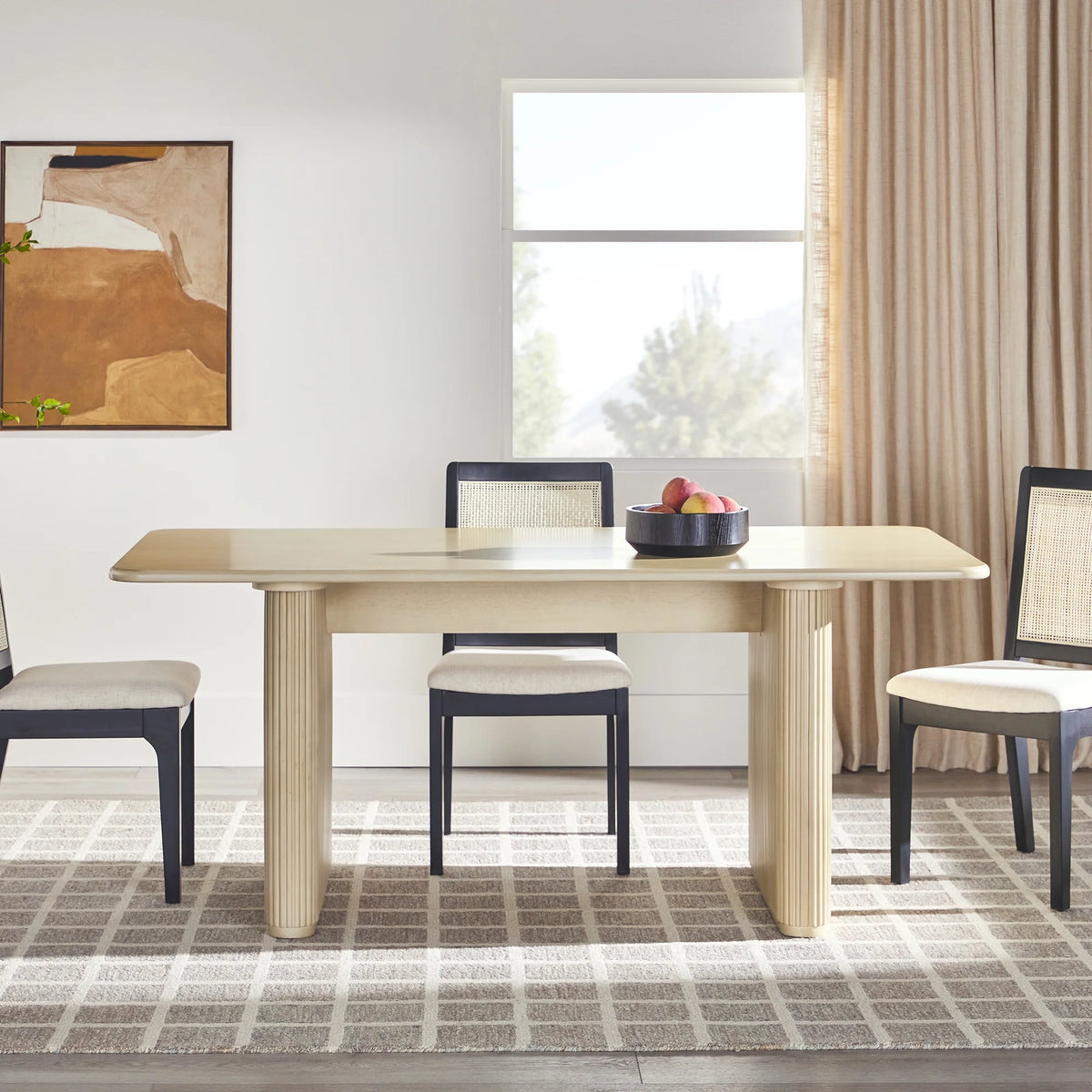 68" Modern Mango Dining Table Q423128