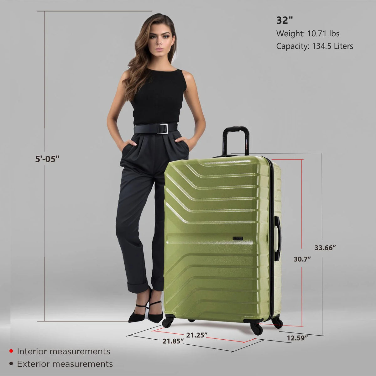 32" Hardside Lightweight Checked Luggage with Spinner Wheels L693