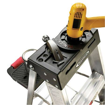 3 ft Aluminum Stepladder, 300 lb Capacity B923164