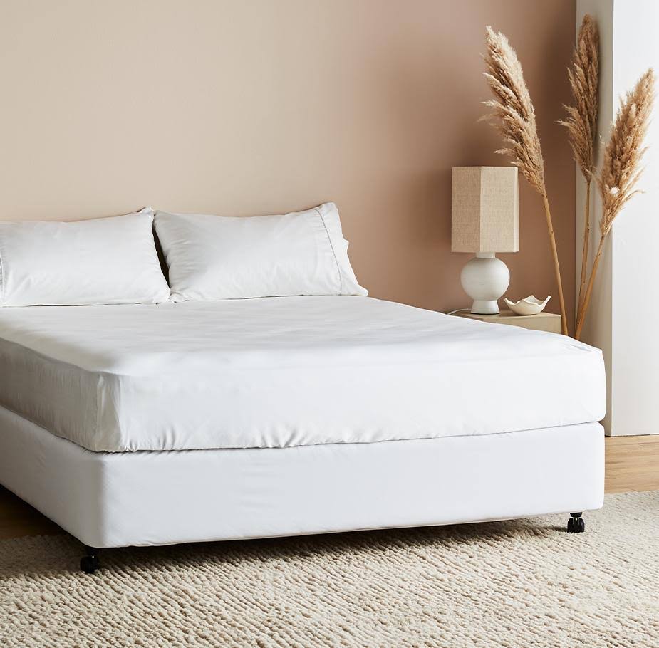 Queen Rose Fitted Sheet G253814
